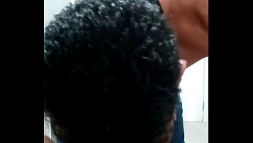 Image MEU VIZINHO VICIOU NO MEU BOQUETE