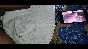 Image My Kenyan girlfriend makes me hugy cum....