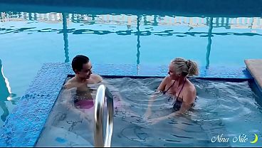 Image Nina and Her Cub