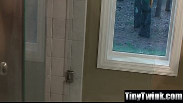 Image Making Ian&rsquo_s Body Spasm from The Sensation of The Big Man&rsquo_s Mouth on His Cock - Tinytwink