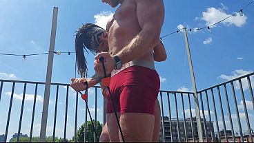 Image The muscular trainer has sex with his client. Mikexmoreno