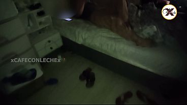 Image Mi hermanastra esta en una llamada caliente, me excita y le meto mi verga entre sus nalgas