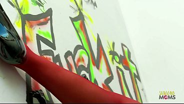 Image Only a gloryhole is able to make the brunette milf with big tits orgasm and enjoy a facial