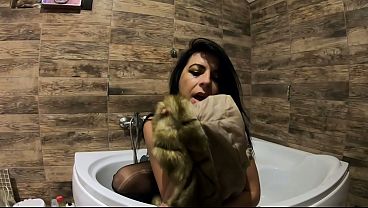 Image Fur Coat, Ripped Pantyhose & Naughty Bathtub Pee Play