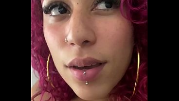 Image Peguei gostoso essa Carioca safada de bikini branco .