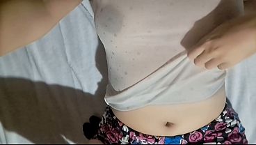 Image Curvy Beauty Rubs Her Pussy to Explosive Cum