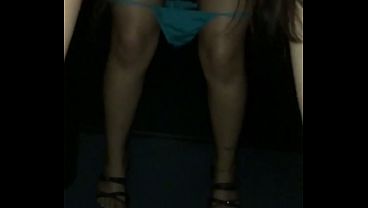 Image Falei para o Marido que fiz hora extra mais fui na casa de Swing. Casada muito safada, vai na casa de Swing e distribui a buceta na balada.