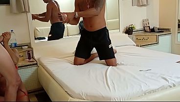 Image Filmei a puta da minha mulher sendo arrombada pelo maior pau do porno Brasileiro (COMPLETO NO RED)