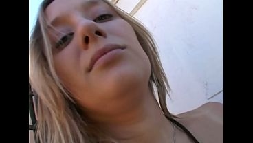 Image Chelsea Teases the Cameraman