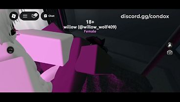 Image Un amigo gana una apuesta  y me folla duro