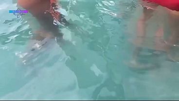 Image A PUTARIA DO CARNAVAL COME&Ccedil_OU NA PISCINA E TERMINOU NO QUARTO COM O CORNO LIMPANDO A PORRA DO MACHO