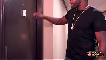 Image Asteria Diamond Rome Major Busty Blonde MILF Amazing Luxury Creampie!