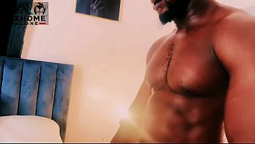 Image Body builder fuck his girlfriend good before morning gym's session