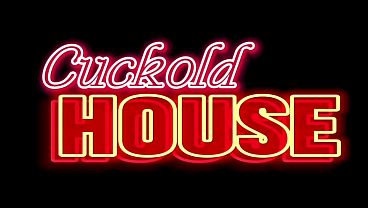 Image Doeu para fazer anal, mas essa ruiva gostosa teve todos os buracos penetrados por uma grande vara preta