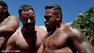 Image Nymphoman GANG BANG 28 ATIVOS (Treasure island m&eacute_dia)