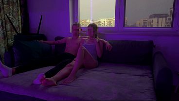 Image Horny Girlfriend Watching a Movie can't Resist having Sex - Amateur Sex