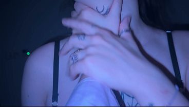 Image The most intense stepsister сunnilingus