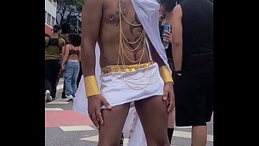 Image HETEROS FLAGRADOS TREPANDO NO BLOQUINHO DO CARNAVAL CAMERA ESCONDIDA FLAGROU TUDO!