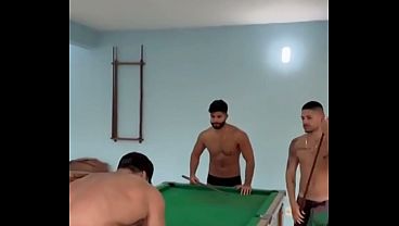 Image PERDEU NA SINUCA, TEVE DE LIBERAR O CU