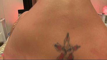 Image asian chick with a shaved pussy 2