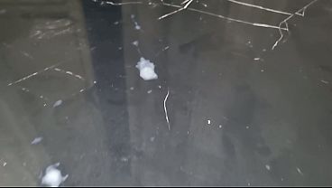 Image ASSOLO | SEGA | CAZZO | GEMITI | SBORRATA - PISELLO GROSSO - RAGAZZO SEXY - MASCHIO NUDO - CAZZO DURO - ARRAPATO IN ASCIUGAMI SI SEGA SBATTENDO LE PALLE E IL CAZZO FINO A SBORRARE A TERRA IN POV