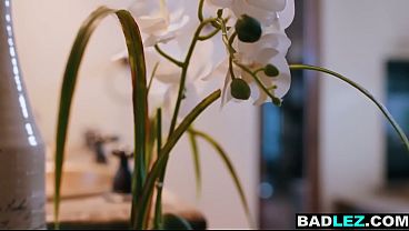 Image Big boobs mature blonde MILF and her black bestie fuck each other