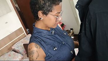 Image cretaria safada essa faz de tudo para nao perder o emprego