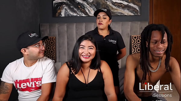 Image Culona hotwife follada por negro de pene enorme