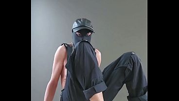 Image Farmer wanks from boots to barefeet