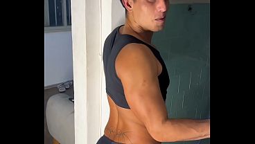 Image femboy seduz presidi&aacute_rio dotato e leva pica na bunda at&eacute_ sair leite