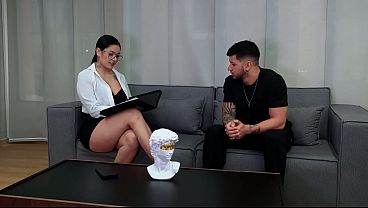 Image Horny teacher wants her student to fuck her in exchange for passing him - LA ROLA