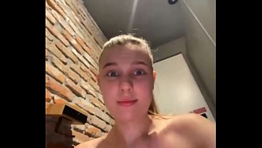 Image Incredible squirting in the gym