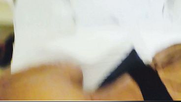 Image La vendedora de ropa deportiva se deja coger sin condon, probando los resultados del gym