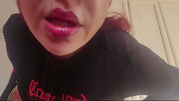 Image Lavinia della love distrugge il plush toy- crush clip with my plush