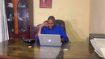 Image LEKKI BANGERS: DELIVERED A PARCEL TO AN OFFICE AND THE MAAGER FELL IN LOVE WITH ME AND WE FUCKED