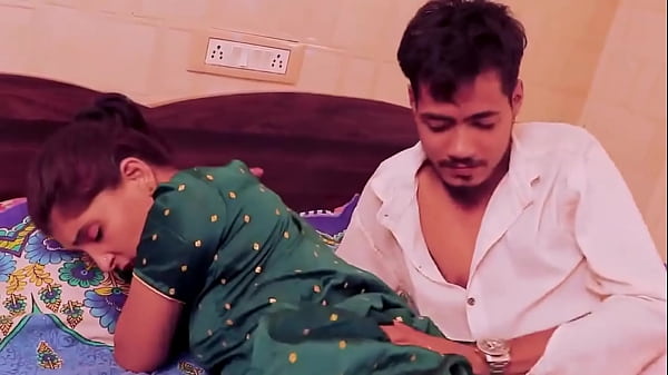 Image Mature Indian Bhabhi Fucking 18 Year Old College Boy Taking Her Virginity