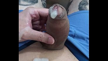 Image MEU PENIS MOLHADO DE SEMEN