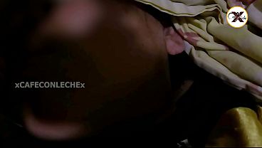 Image mi amiga se acuesta en mi cama luego de la fiesta y terminamos follando sexo duro por el culo