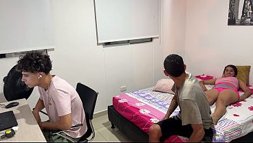 Image NO TE ME CORRAS ADENTRO, AHI ESTA EL CORNUDO!. Mi marido se distrae y mi mejor amigo me folla muy rico.