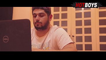 Image Safado dando pra dois mega dotados!