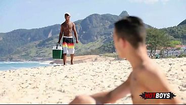 Image safado dando pro vendedor ambulante da praia!