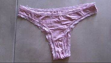 Image Spontaneous petting and fingering close-up from an amateur couple