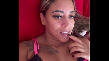 Image Thamy Reis se gozando gostoso