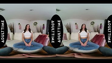 Image UP CLOSE VR - Sexy Ella Reese Takes You On A Delicious, Steamy And Naughty Adventure In POV